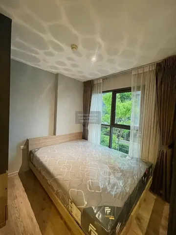 Bedroom; natural light, wood floor, renovated