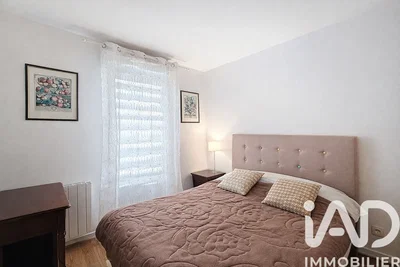 Schlafzimmer; tageslicht, moderner stil