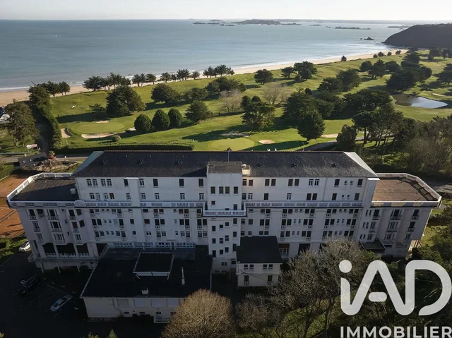 Dom i otoczenie; widok