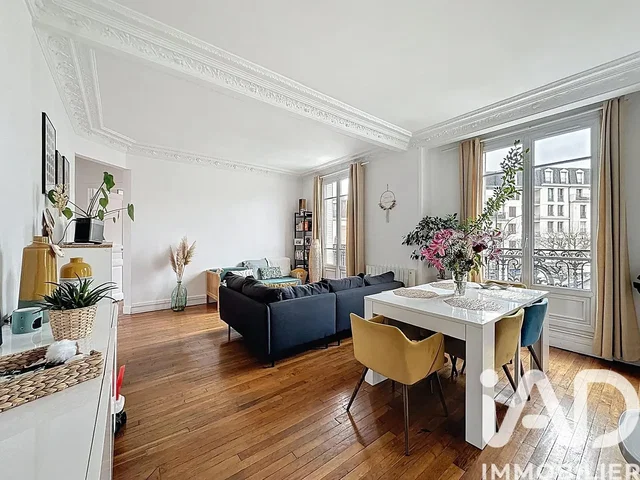 Wohnzimmer; blick, holzboden, tageslicht, moderner stil
