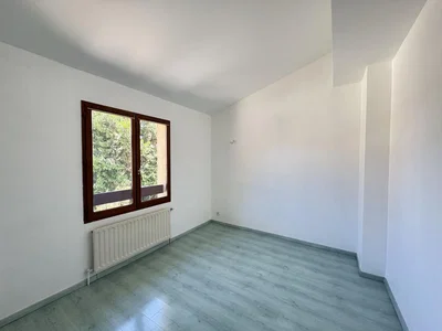 Ložnice; přirozené světlo, výhled