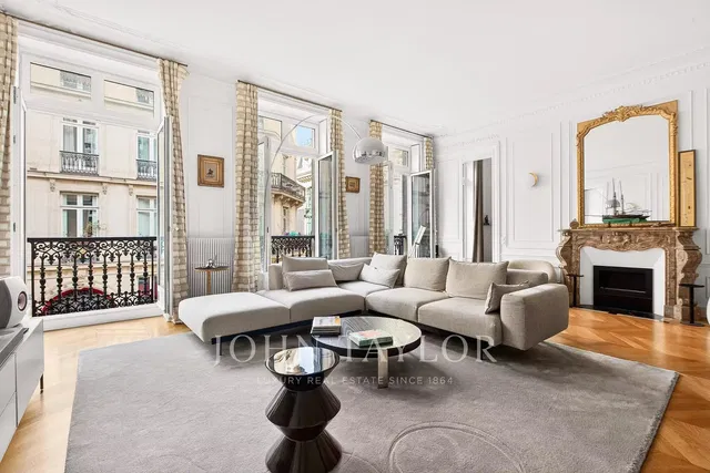 Wohnzimmer; blick, kamin, holzboden, tageslicht, moderner stil