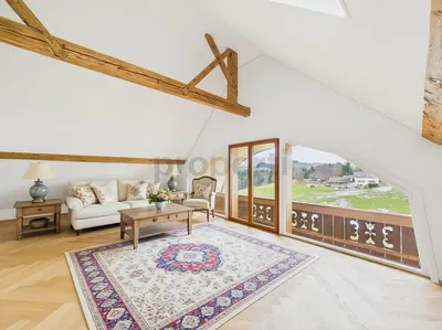 Wohnzimmer; blick, holzbalken, holzboden, tageslicht, rustikaler stil