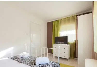 Schlafzimmer; tageslicht, moderner stil