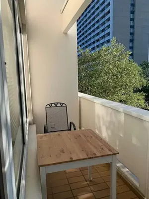 شرفة; إطلالة, أرضية من البلاط