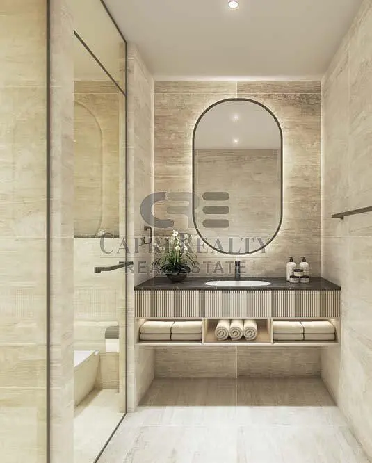 Salle de bain; carrelage, rénové, lumière naturelle, style moderne