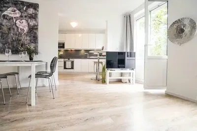 Obývací pokoj; přirozené světlo, moderní styl