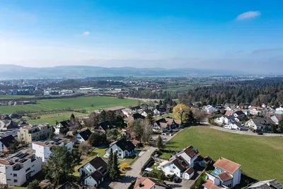 Maison et environs; vue