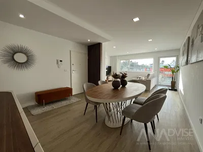 Obývací pokoj; přirozené světlo, moderní styl