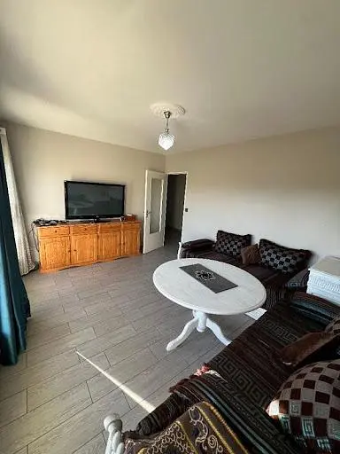 غرفة معيشة; ضوء طبيعي, أسلوب ريفي