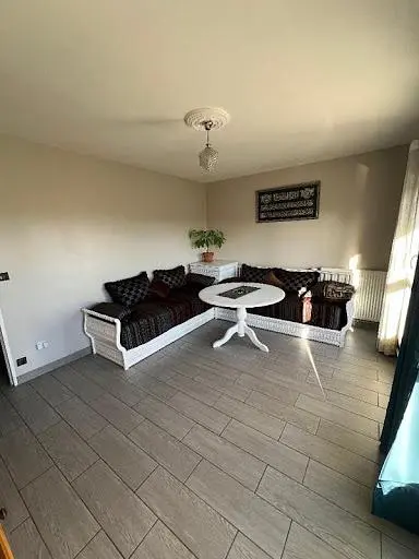 غرفة معيشة; ضوء طبيعي, أسلوب عصري