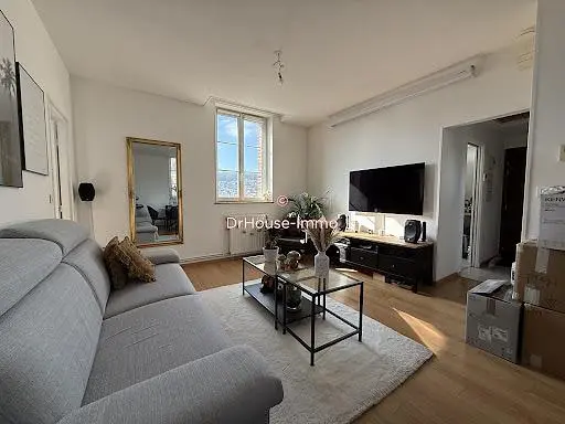 Oturma odası; manzara, doğal ışık, modern stil