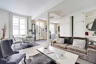 Wohnzimmer; tageslicht, moderner stil