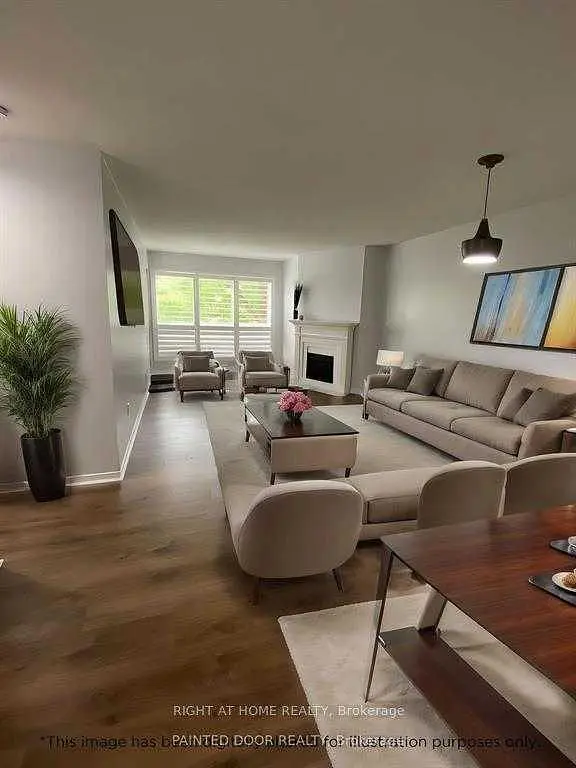 Oturma odası; doğal ışık, modern stil, ahşap zemin