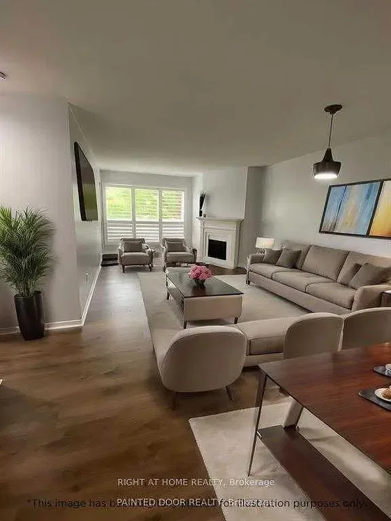 Oturma odası; doğal ışık, modern stil, ahşap zemin