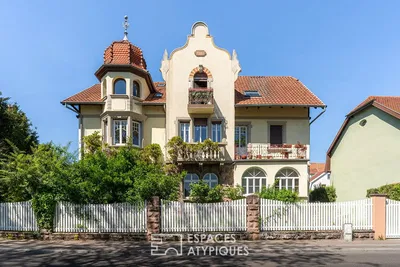 Maison et environs; vue