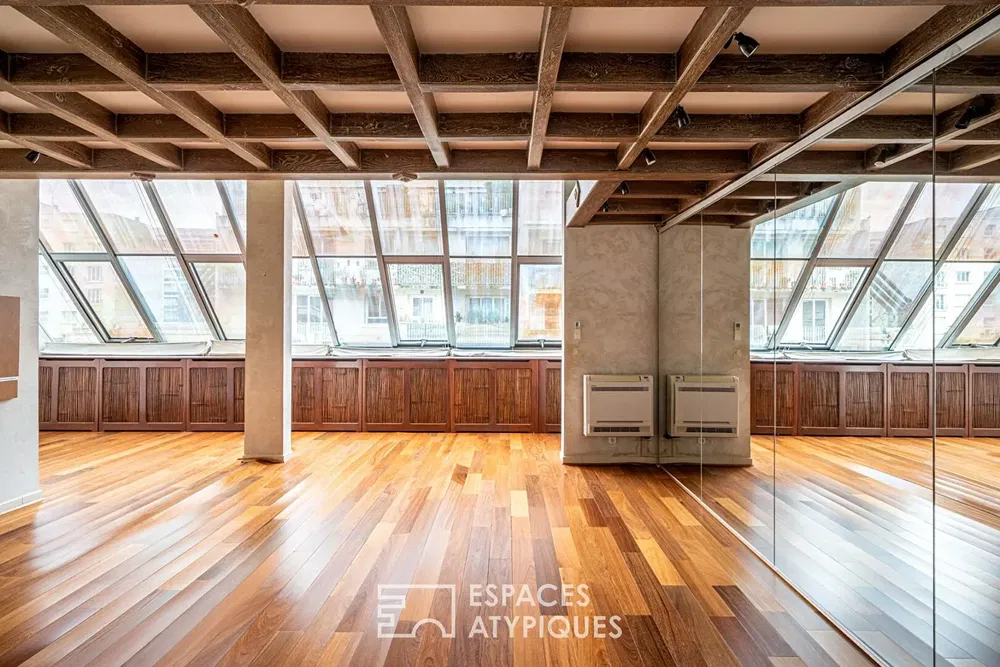 Diğer; ahşap zemin, ahşap kirişler, doğal ışık, manzara