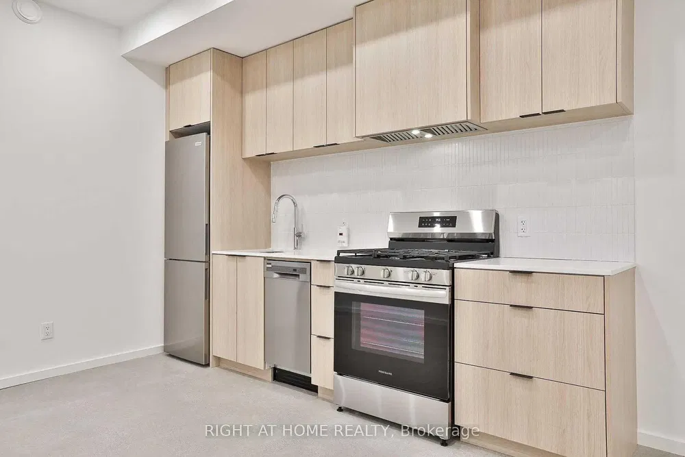 Mutfak; mutfak aletleri, tadilatlı, doğal ışık, modern stil