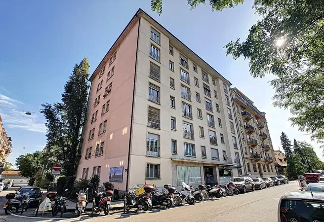 Haus und umgebung; blick