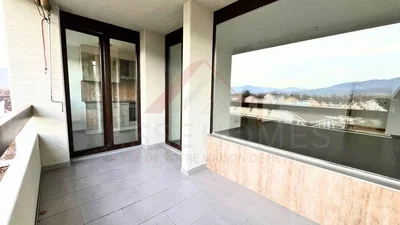 Balkon; manzara, fayans zemin