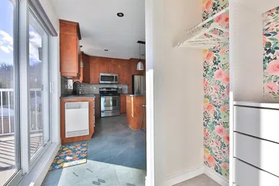 Kuhinja; pogled, pločice