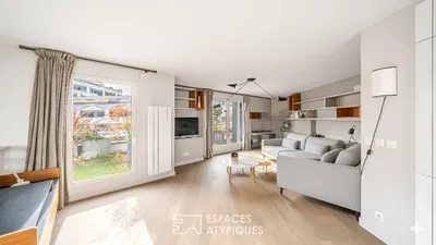 Wohnzimmer; blick, holzboden, tageslicht, moderner stil