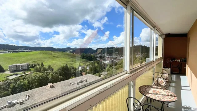 Balcony; view, natural light