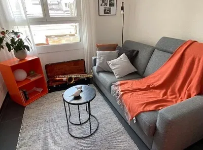 Wohnzimmer; tageslicht, moderner stil