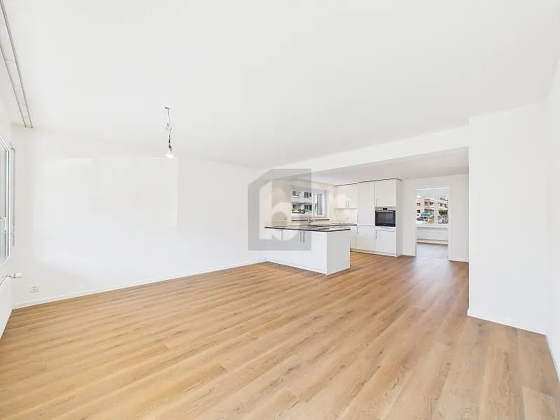 Wohnzimmer; holzboden, tageslicht, moderner stil