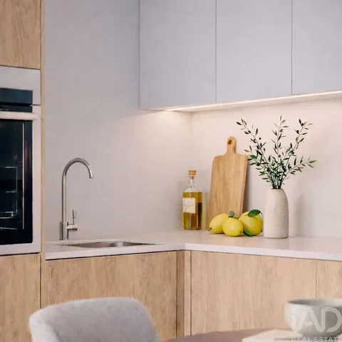 Kuchyně; kuchyňské spotřebiče, přirozené světlo