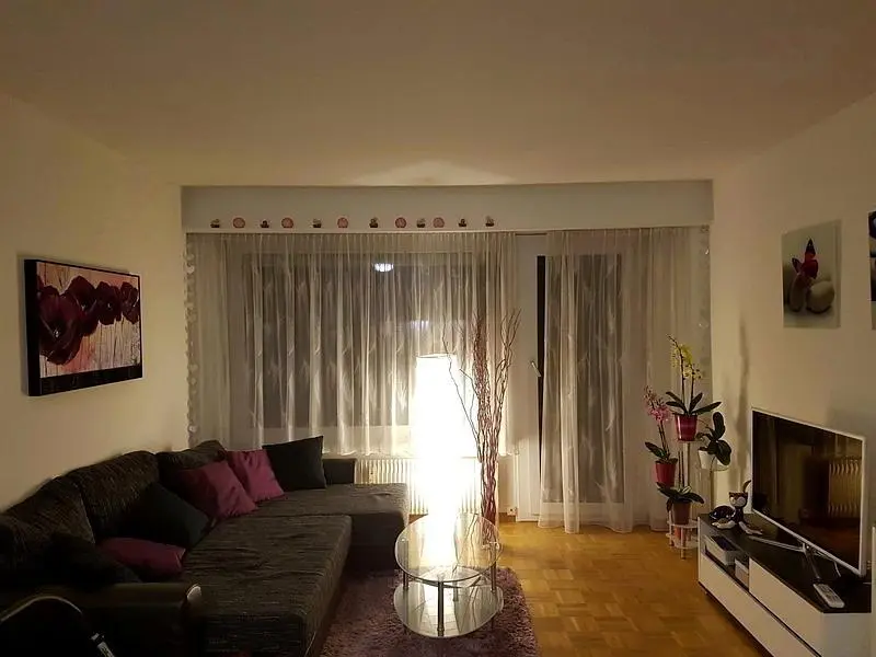 Wohnzimmer; tageslicht, moderner stil
