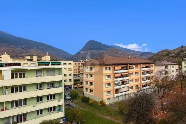 Haus und umgebung; blick