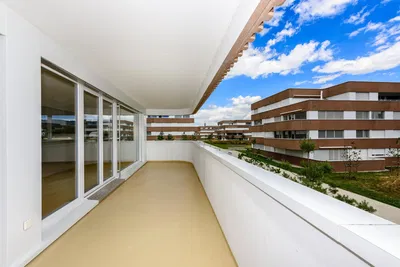 Balcone; vista, luce naturale