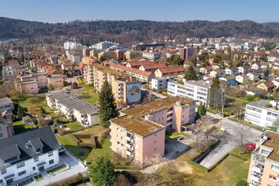 Haus und umgebung; blick