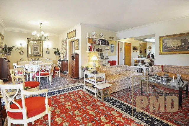 Soggiorno; stile rustico, luce naturale