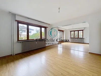 Wohnzimmer; blick, holzboden, tageslicht