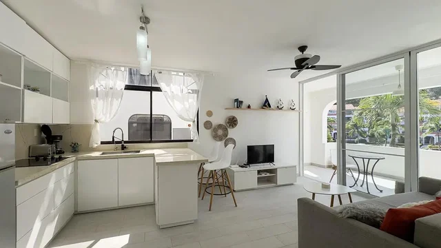 Living room; view, natural light, modern style