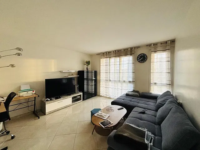 Living room; tile floor, natural light