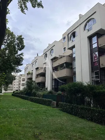 Haus und umgebung; blick