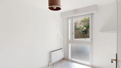 Diğer; fayans zemin, manzara, doğal ışık