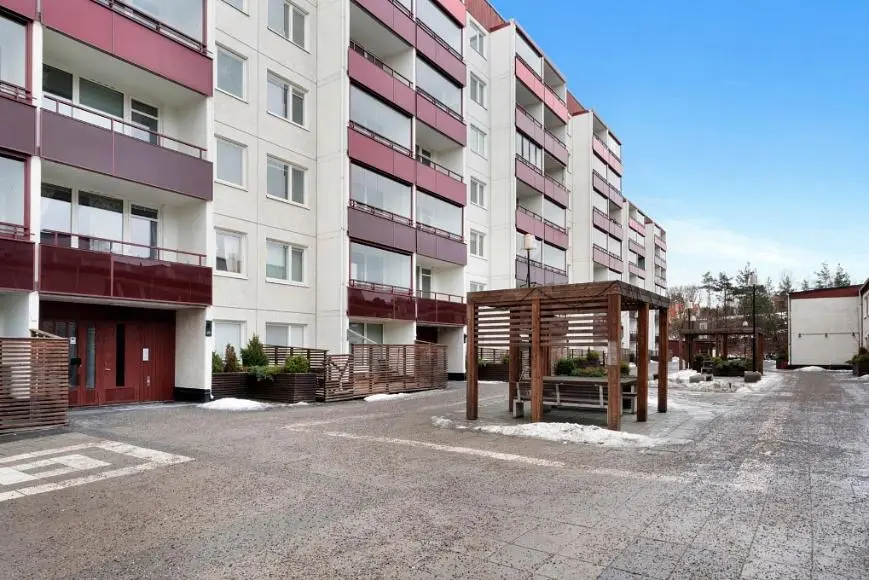 Maison et environs; vue