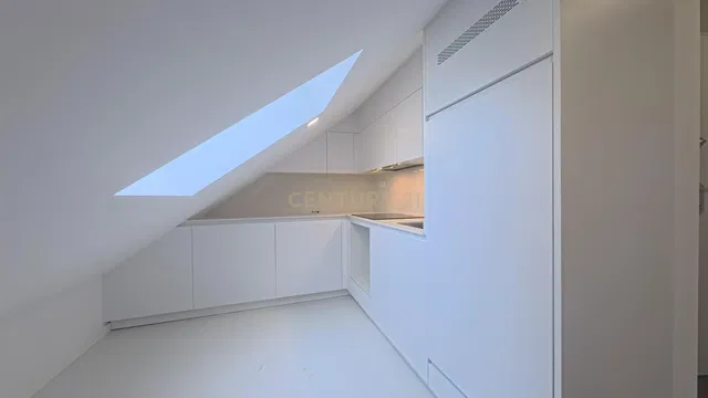 Cuisine; lumière naturelle, rénové