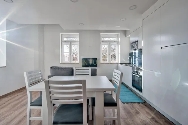 Cuisine; vue, lumière naturelle