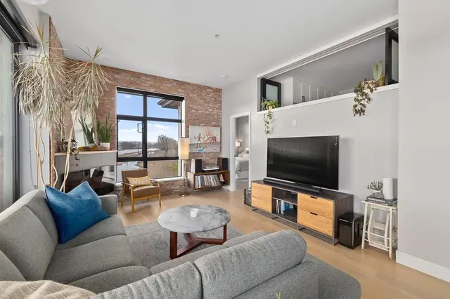 Salon; vue, lumière naturelle, style moderne