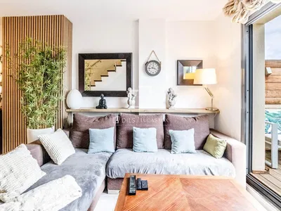 Dnevna soba; prirodno svjetlo, moderni stil