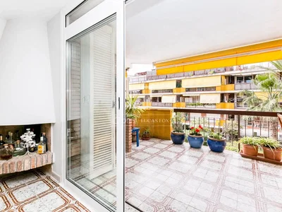 Balkon; manzara, fayans zemin