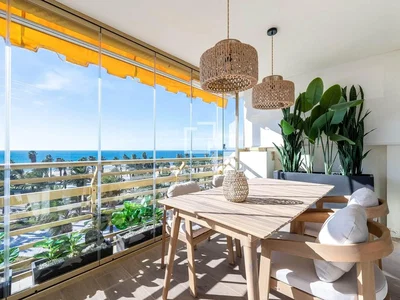 Terrasse; blick, tageslicht, moderner stil