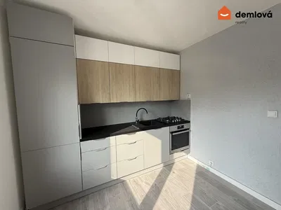 Küche; küchengeräte, renoviert, moderner stil