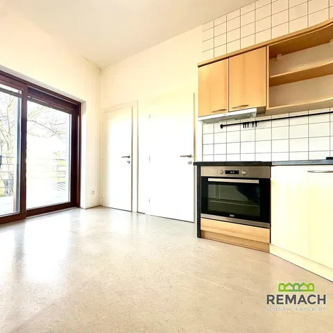 Küche; küchengeräte, tageslicht, moderner stil