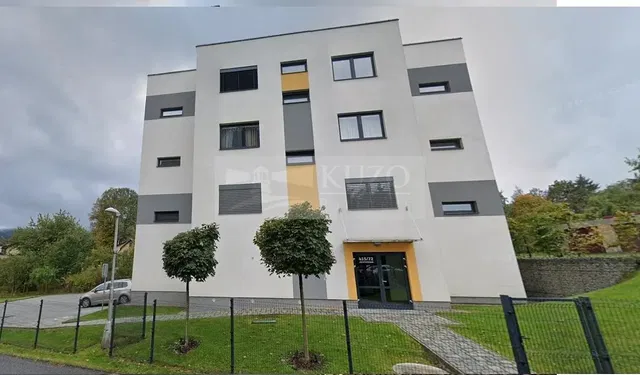 Maison et environs; vue
